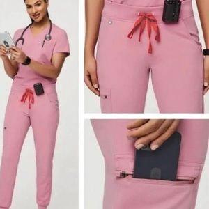 Figs Catarina top & Zamora jogger scrub pants SET - CHALK PINK XL